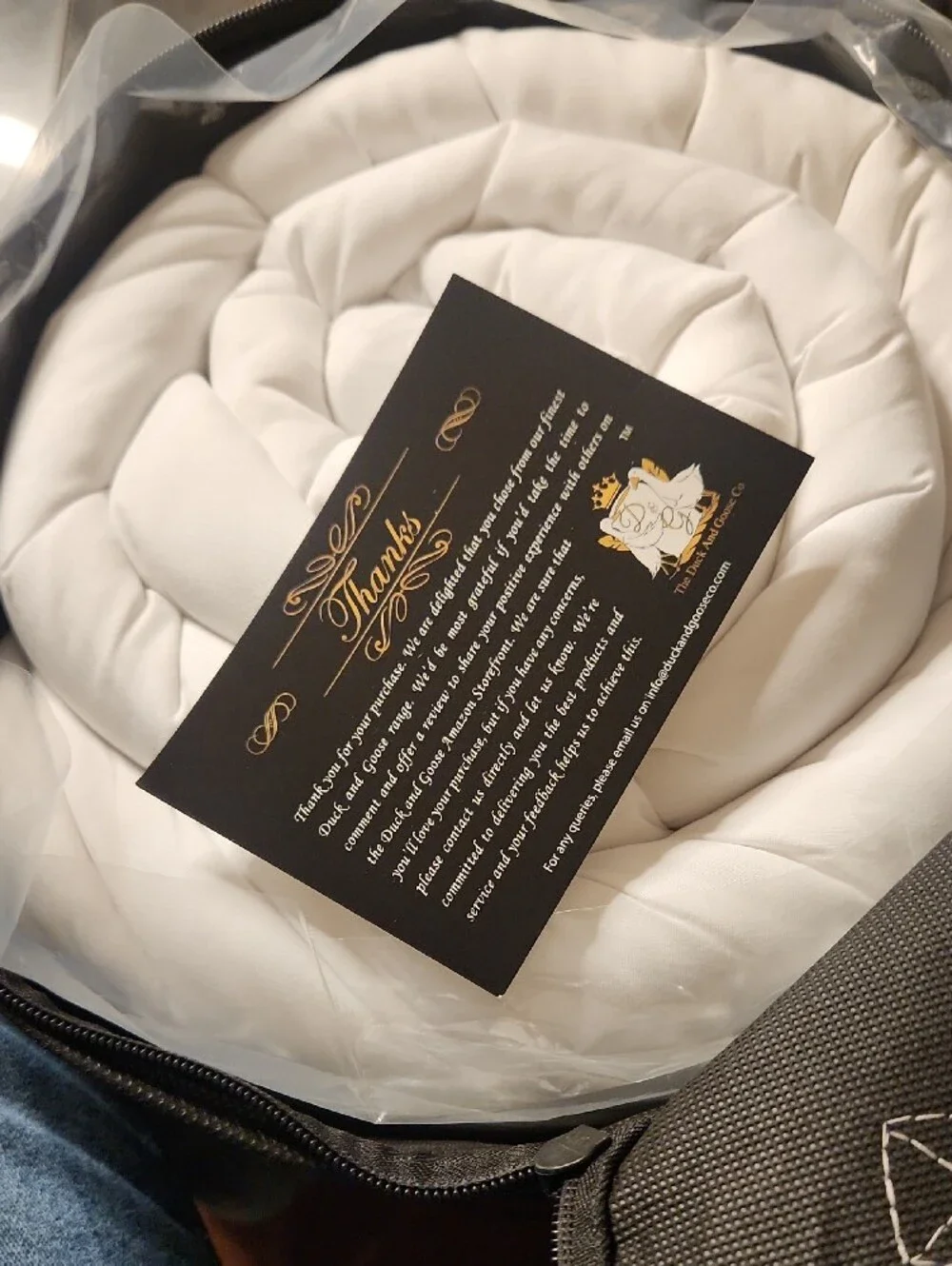 The Duck & Goose Comany Luxury Full Size Mattress Topper Nwt